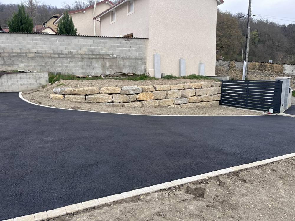 enrochement à cessieu (1)